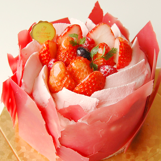 ハートいちごの生クリーム