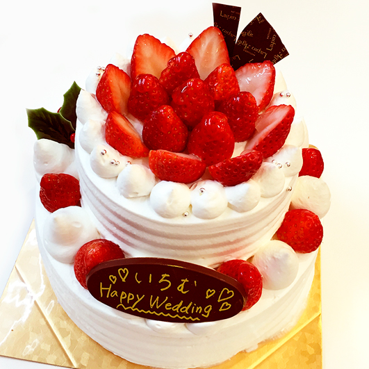 2段の生クリームデコ